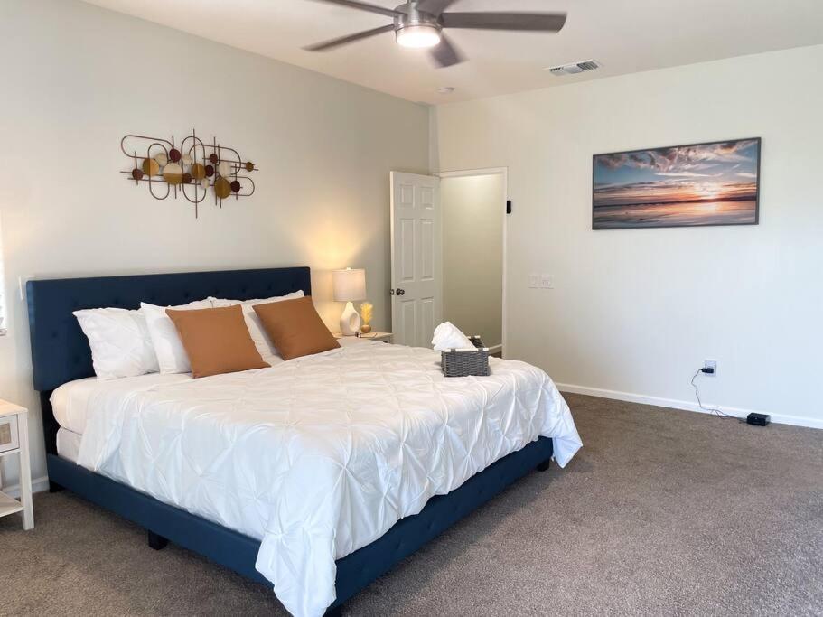 Home In Indio Coachella Luaran gambar