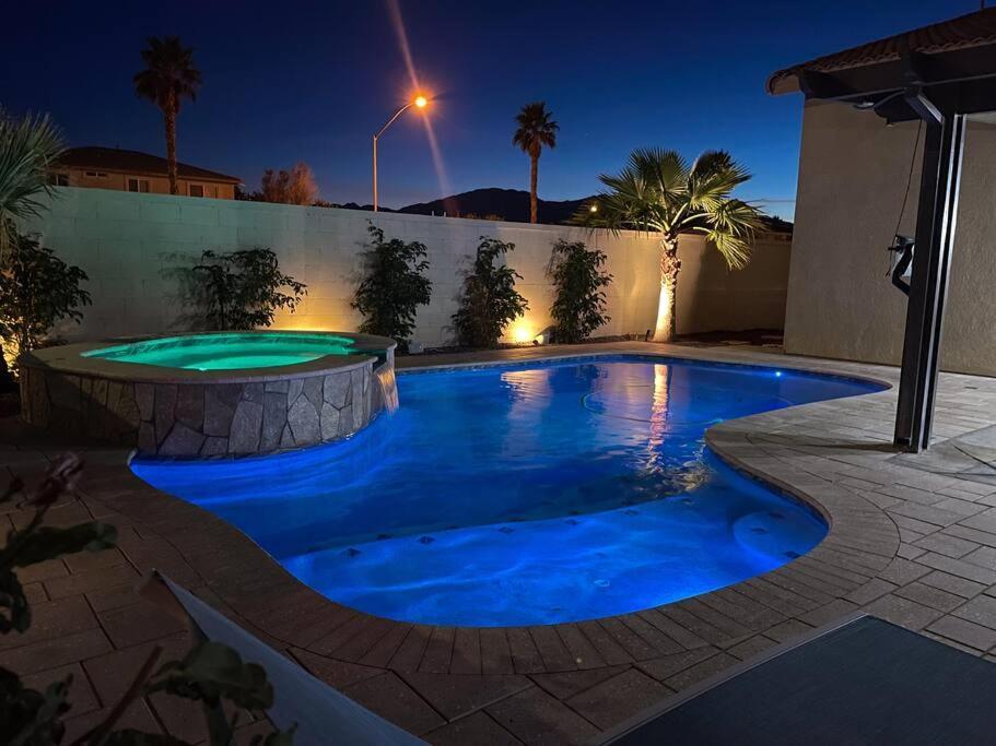 Home In Indio Coachella Luaran gambar