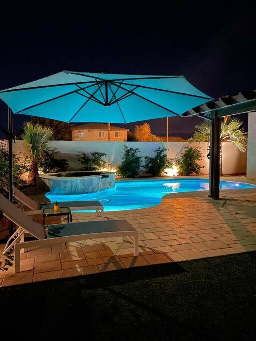 Home In Indio Coachella Luaran gambar